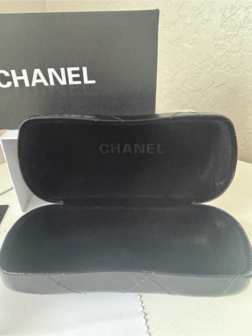 CHANEL Black and White Rectangular Men’s Sunglasses - Picture 8 of 9